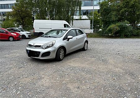 Kia Rio Edition 7