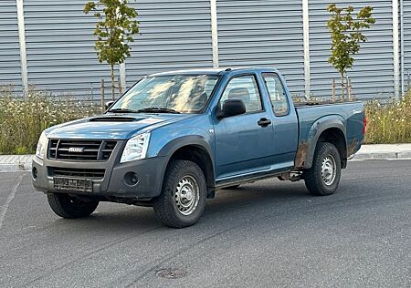 Isuzu D-Max 2.5D Picup Euro4 Klima