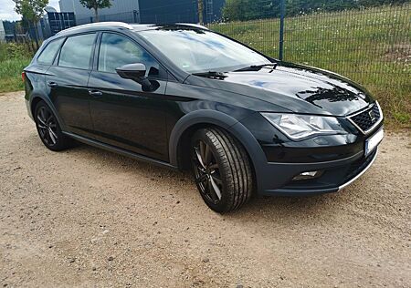 Seat Leon X-PERIENCE 2.0 TDI 135kW 4Drive DSG X-P...