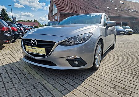 Mazda 3 Lim. Center-Line