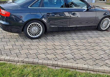 Audi A4 2.0 TDI 140kW Ambition Ambition