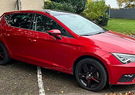 Seat Leon gebraucht kaufen Seat Leon 1.4 TSI 92kW Start&Stop Xcellence Xcellence