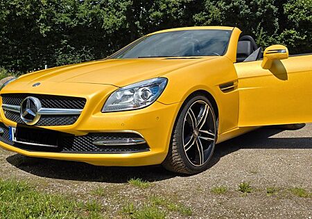 Mercedes-Benz SLK 200 - Top Zustand, Sun Flower Matt Metallic