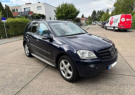 Mercedes-Benz ML 420 CDI 4MATIC - Vollausstattung Keyless AHK