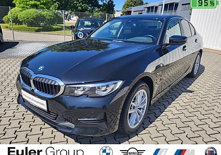 BMW 320 e Limousine Navi Digitales Cockpit LED 3-Zon