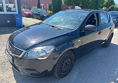 Kia Cee'd / Ceed 1.4 CVVT Attract