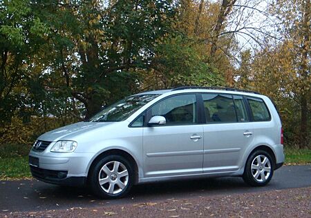 VW Touran Volkswagen 2.0 TDI DPF Goal