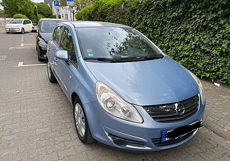 Opel Corsa 1.2 mit tüv 11.2026