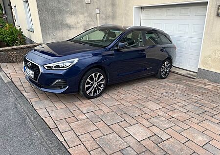 Hyundai i30 1.4 T-GDI YES! YES!
