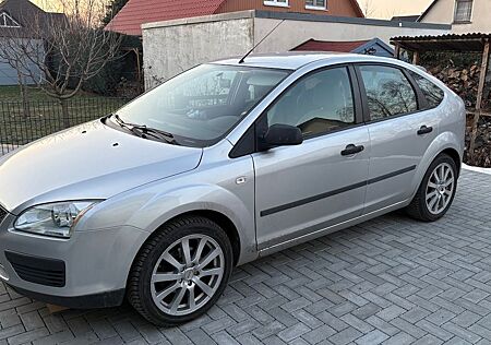 Ford Focus 1.6 Trend