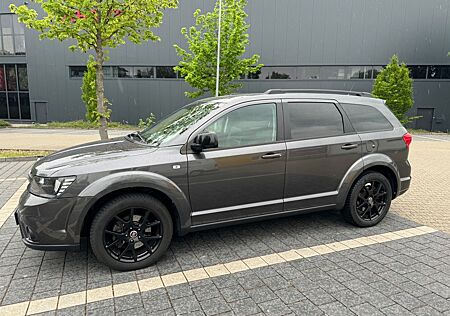 Fiat Freemont 2.0 16V Multijet Autom AWD Black Code