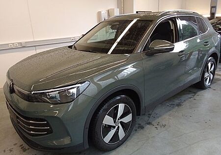 VW Tiguan Volkswagen 2.0 TDI DSG ELEGANCE+STANDHZG+PANO