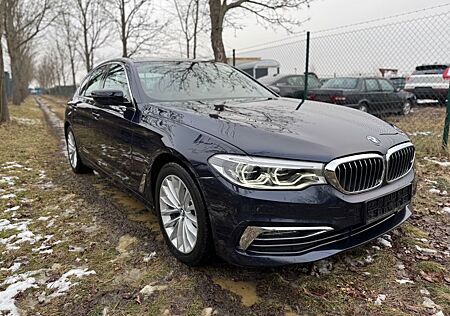 BMW 520 i Luxury Line/ Neu TÜV