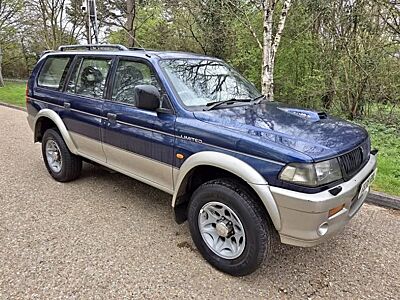 Mitsubishi Pajero 2,5 I TD GLS English Car Right hand drive