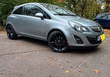 Opel Corsa 1.4 150 jahre