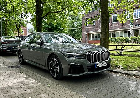 BMW 750i xDrive, Executive Drive Pro, M, AHK