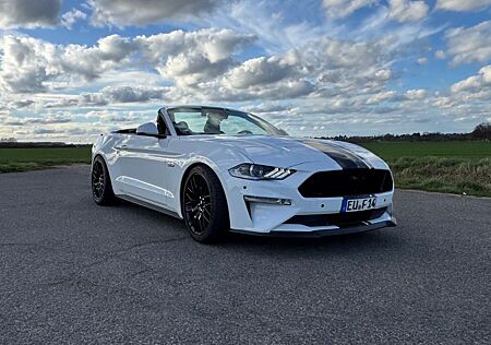 Ford Mustang 5.0 V8 GT Cabrio, Top Zustand, Grail uvm