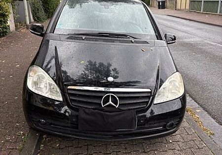 Mercedes-Benz A 150 BlueEFFICIENCY -