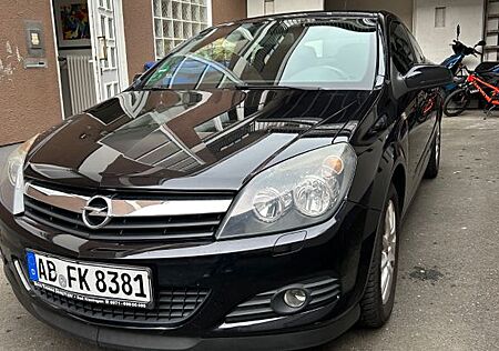 Opel Astra GTC 1.8 ECOTEC Sport 103kW Sport