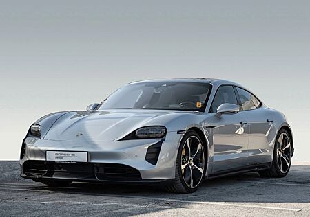 Porsche Taycan Turbo S PDCC SportDesign Paket Carbon