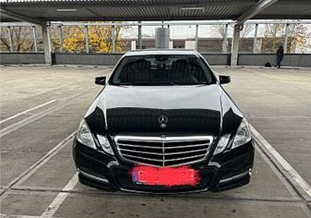 Mercedes-Benz E 220 CDI Avantgarde
