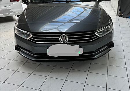 VW Passat Variant Volkswagen 2.0 TDI BMT Trendline Variant...