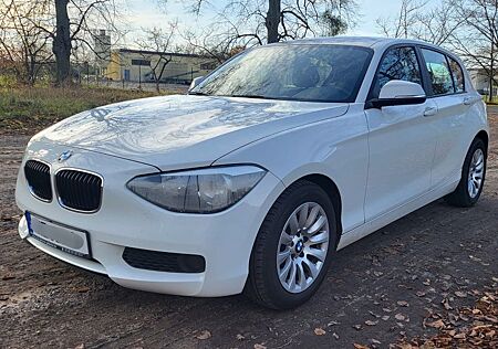 BMW 114i - Top gepflegt!