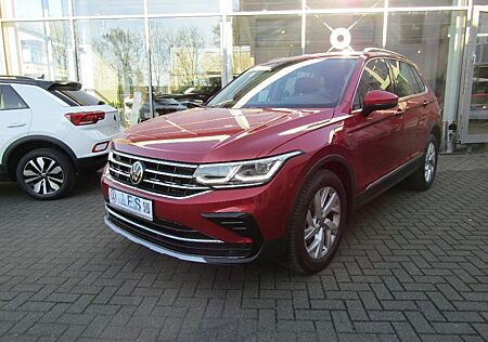 VW Tiguan Volkswagen Elegance