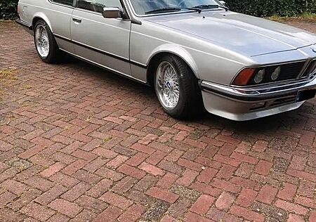 BMW 635 CSi e24