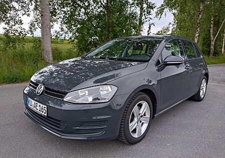 VW Golf Volkswagen VII 1.2 TSI Comfortline,NAV, Einparkhilfe