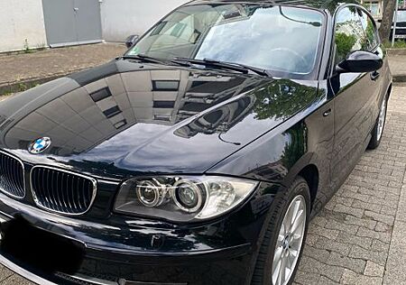BMW 116i - Frische TÜV bis März 2027-frische Service