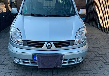 Renault Kangoo 1.6 16V Automatik mit Rollstuhlrampe