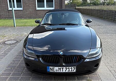BMW Z4 gebraucht kaufen BMW Z4 2.2i -