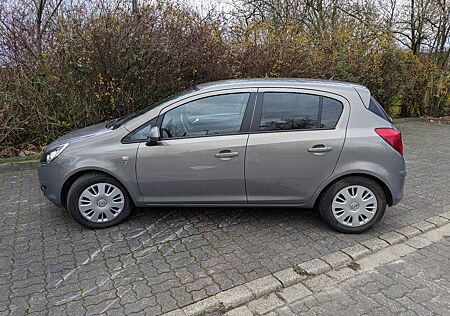 Opel Corsa 1.4 Color Edition