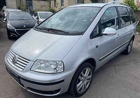 VW Sharan Volkswagen Trendline