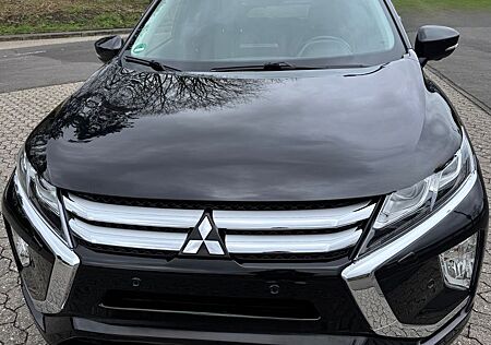 Mitsubishi Eclipse Cross 1.5 ClearTec T-MIVEC 4WD CVT T...