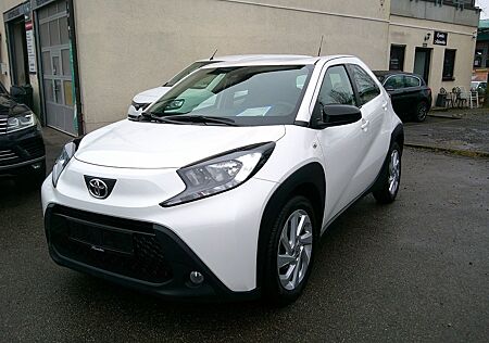 Toyota Aygo (X) Play Klima Sitzhzg. ACC Alu 15J.Garantie