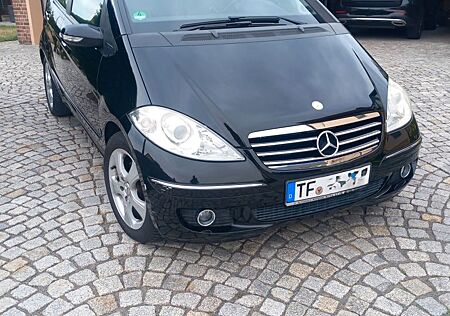 Mercedes-Benz A 170 ELEGANCE Guter Zustand !