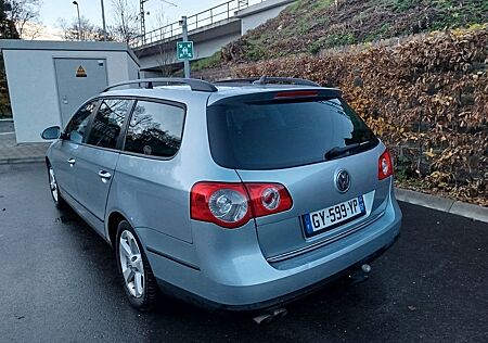 VW Passat Variant Volkswagen 1.9 TDI BlueMotion Variant Bl...