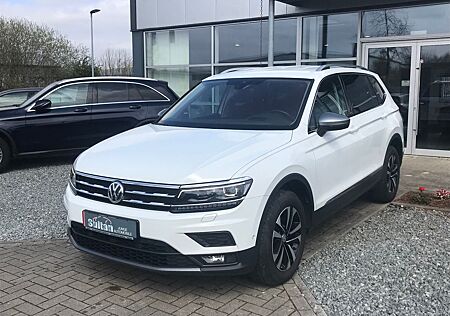 VW Tiguan Allspace Volkswagen 2.0 TDI United LED AHK 360° HUD