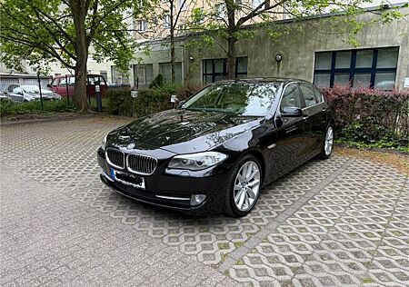 BMW 535i HUD NaviPro Schiebedach Integral-Lenkung