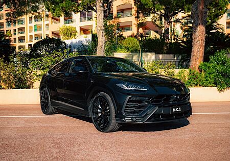 Lamborghini Urus 1 owner from NEW