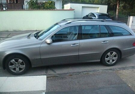 Mercedes-Benz E 320 CDI T AVANTGARDE Avantgarde