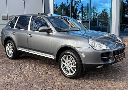Porsche Cayenne S 4.5 Benzin 250 KW