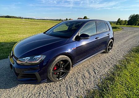 VW Golf Volkswagen 2.0 TSI GTI Stand-Sitzheitzung/LED/Tempomat
