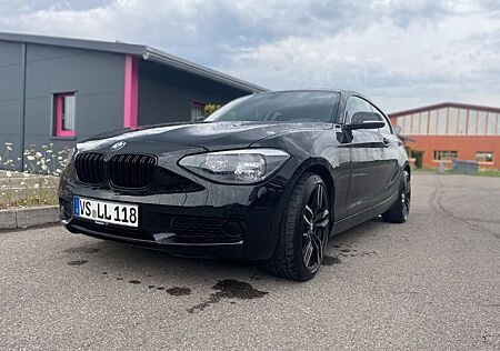 BMW 114i - F21