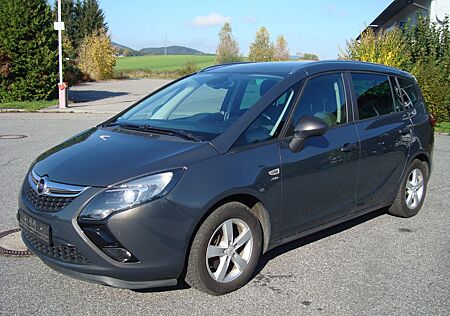 Opel Zafira C Tourer Active