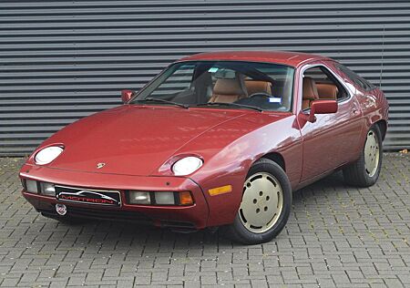 Porsche 928 4.7 S Coupé Schaltgetriebe