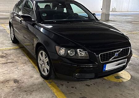 Volvo S40 2.4i -
