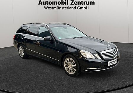 Mercedes-Benz E 220 CDI T Elegance Bi-Xenon
